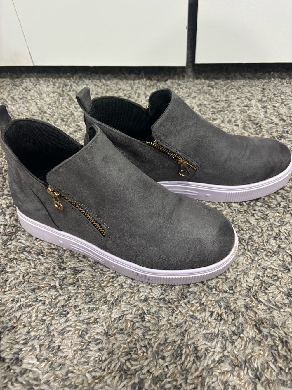 Women's Casual Grey Slip-On Zip shoes